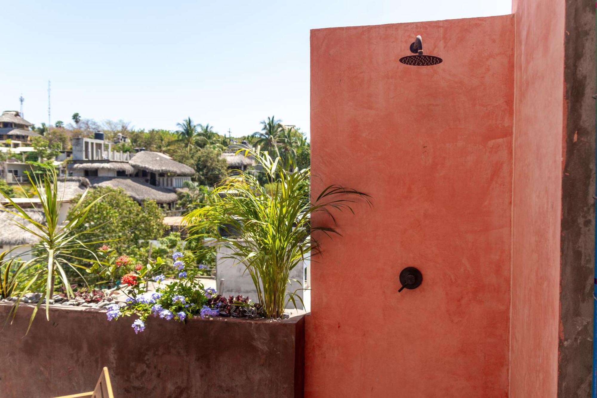 Casa Toro La Punta Hotel Brisas de Zicatela Exterior photo